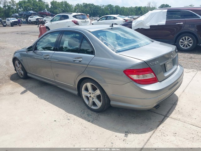 Продаж на аукціоні авто 2011 Mercedes-benz C 300 Luxury 4matic/sport 4matic, vin: WDDGF8BB4BR152250, номер лоту: 45577467