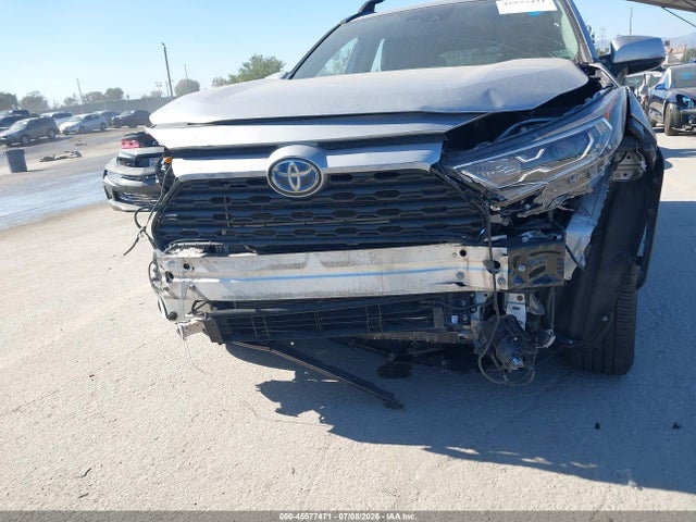 45577471 :رقم المزاد ، 4T3B6RFVXMU041204 vin ، 2021 Toyota Rav4 Hybrid Xle Premium مزاد بيع