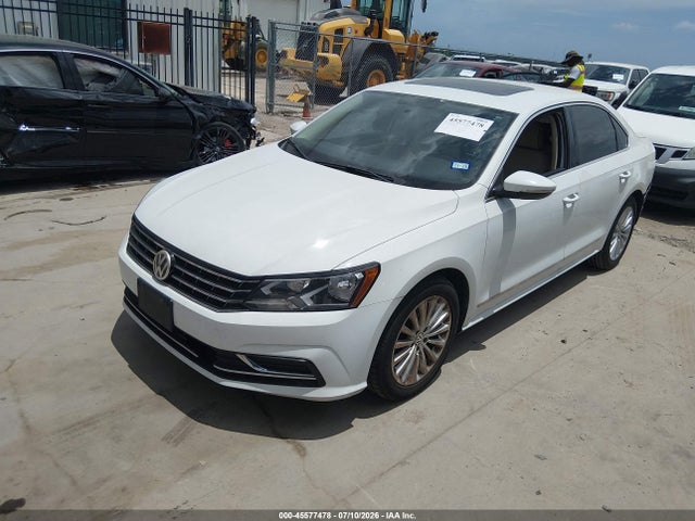 2016 Volkswagen Passat 1.8t Se მანქანა იყიდება აუქციონზე, vin: 1VWBT7A34GC030075, აუქციონის ნომერი: 45577478