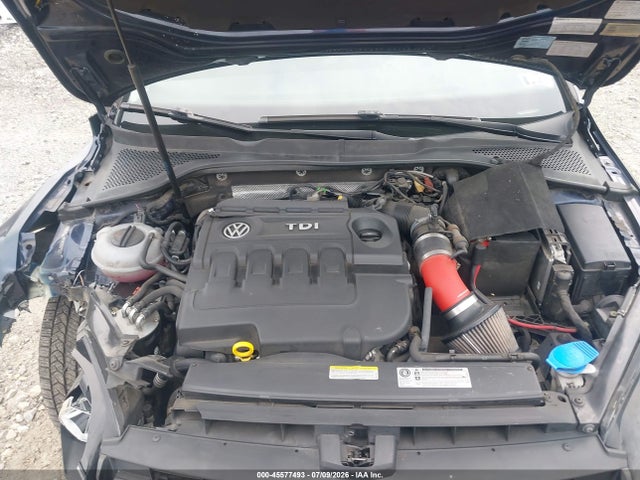 2015 Volkswagen Golf Tdi Se 4-door მანქანა იყიდება აუქციონზე, vin: 3VWRA7AUXFM089707, აუქციონის ნომერი: 45577493