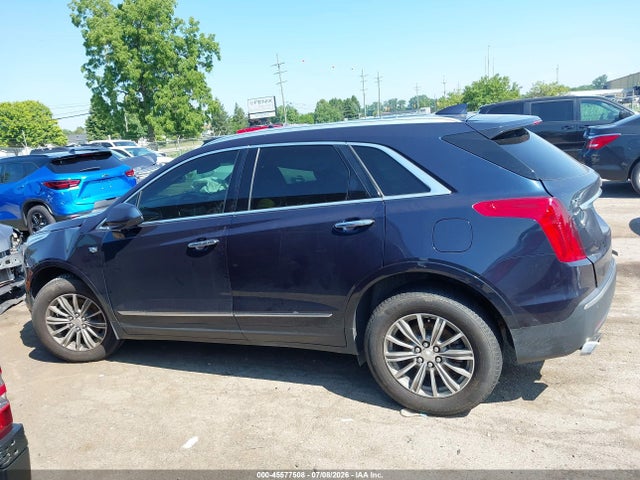 45577508 :رقم المزاد ، 1GYKNBRS1HZ157483 vin ، 2017 Cadillac Xt5 Luxury مزاد بيع