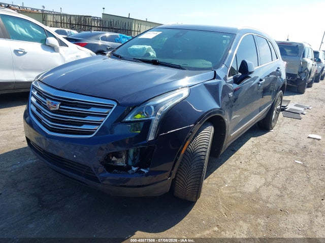 45577508 :رقم المزاد ، 1GYKNBRS1HZ157483 vin ، 2017 Cadillac Xt5 Luxury مزاد بيع