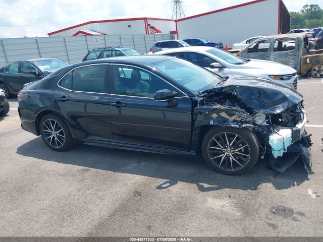 2024 Toyota Camry Se მანქანა იყიდება აუქციონზე, vin: 4T1G11AK6RU889390, აუქციონის ნომერი: 45577523