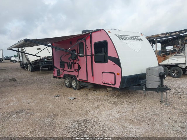 45577584 :رقم المزاد ، 54CA11J23G1M14241 vin ، 2016 Winnebago Micro Mini مزاد بيع
