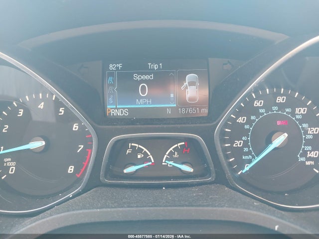 45577585 :رقم المزاد ، 1FMCU9J94GUB84974 vin ، 2016 Ford Escape Titanium مزاد بيع