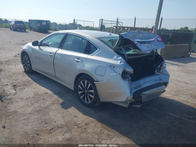 2017 Nissan Altima 2.5 Sl მანქანა იყიდება აუქციონზე, vin: 1N4AL3AP9HC196772, აუქციონის ნომერი: 45577610