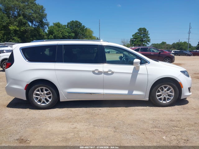 Продаж на аукціоні авто 2020 Chrysler Pacifica Touring L, vin: 2C4RC1BG6LR275266, номер лоту: 45577617