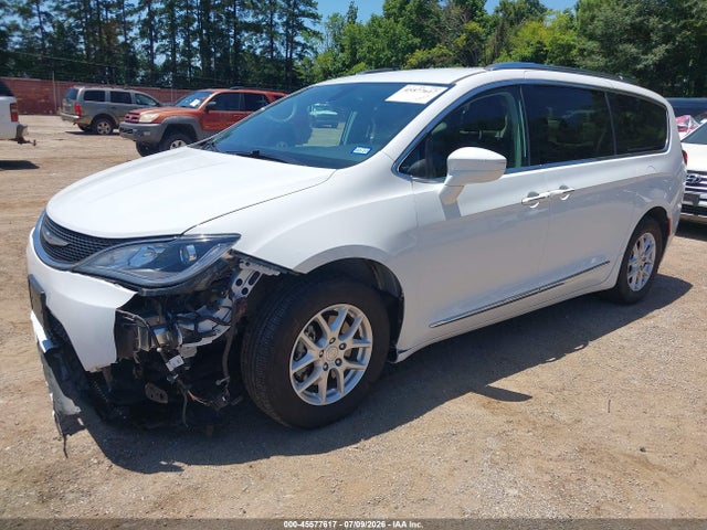 Продаж на аукціоні авто 2020 Chrysler Pacifica Touring L, vin: 2C4RC1BG6LR275266, номер лоту: 45577617