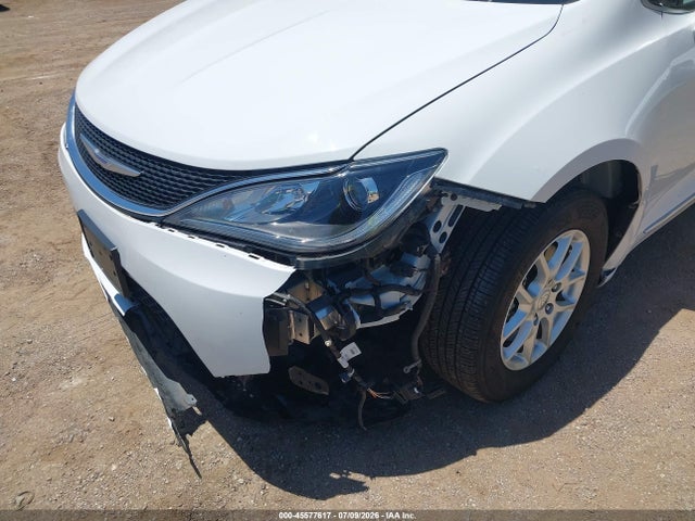 Продаж на аукціоні авто 2020 Chrysler Pacifica Touring L, vin: 2C4RC1BG6LR275266, номер лоту: 45577617