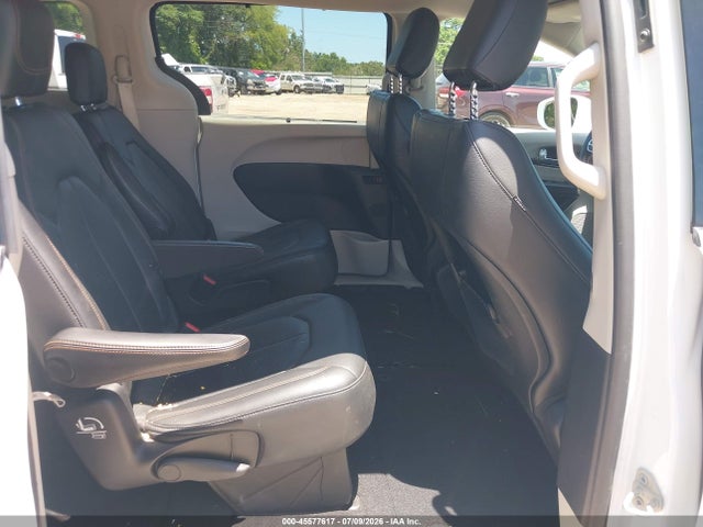 Продаж на аукціоні авто 2020 Chrysler Pacifica Touring L, vin: 2C4RC1BG6LR275266, номер лоту: 45577617