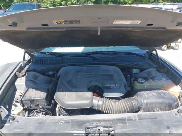 45577631 :رقم المزاد ، 2C3CDXBG5JH173938 vin ، 2018 Dodge Charger Sxt Rwd مزاد بيع