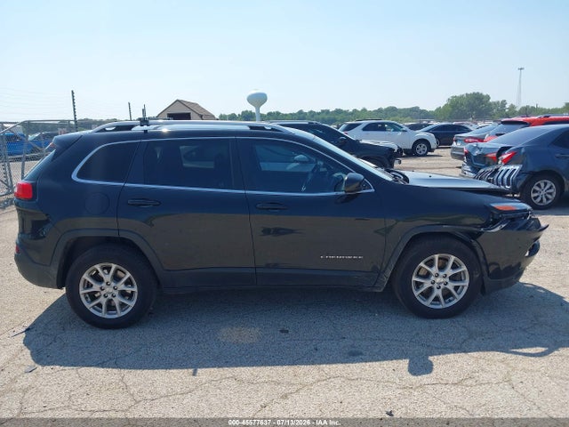 Продаж на аукціоні авто 2016 Jeep Cherokee Latitude, vin: 1C4PJMCS8GW255650, номер лоту: 45577637