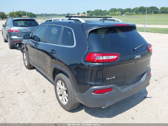 Продаж на аукціоні авто 2016 Jeep Cherokee Latitude, vin: 1C4PJMCS8GW255650, номер лоту: 45577637