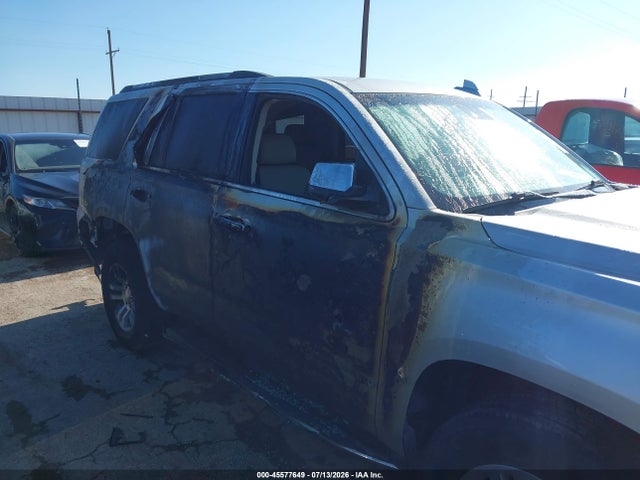 45577649 :رقم المزاد ، 1GNSKCKC8HR243968 vin ، 2017 Chevrolet Tahoe Premier مزاد بيع