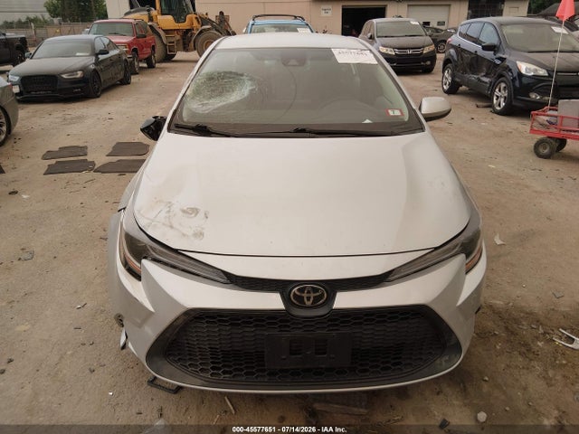 45577651 :رقم المزاد ، 5YFEPMAE6NP329382 vin ، 2022 Toyota Corolla Le مزاد بيع