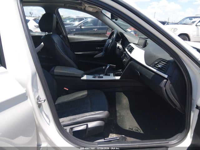 Продаж на аукціоні авто 2015 Bmw 320i, vin: WBA3B1C51FK136846, номер лоту: 45577681
