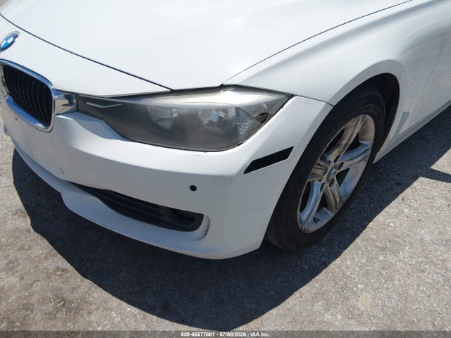 Продаж на аукціоні авто 2015 Bmw 320i, vin: WBA3B1C51FK136846, номер лоту: 45577681