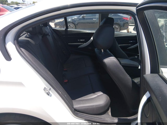 Продаж на аукціоні авто 2015 Bmw 320i, vin: WBA3B1C51FK136846, номер лоту: 45577681