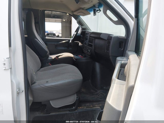 Chevrolet Express 3500 Ls 2019 1GAZGNFG3K1355349 Image 5