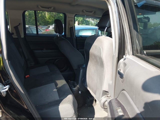 45577726 :رقم المزاد ، 1C4NJPBB5GD716700 vin ، 2016 Jeep Patriot Sport مزاد بيع