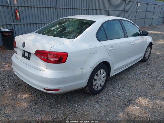 Продажа на аукционе авто 2015 Volkswagen Jetta 2.0l S, vin: 3VW2K7AJ6FM283770, номер лота: 45577798