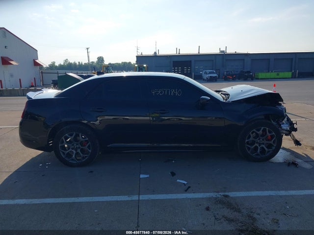 Продаж на аукціоні авто 2018 Chrysler 300 300s Awd, vin: 2C3CCAGG3JH130384, номер лоту: 45577840