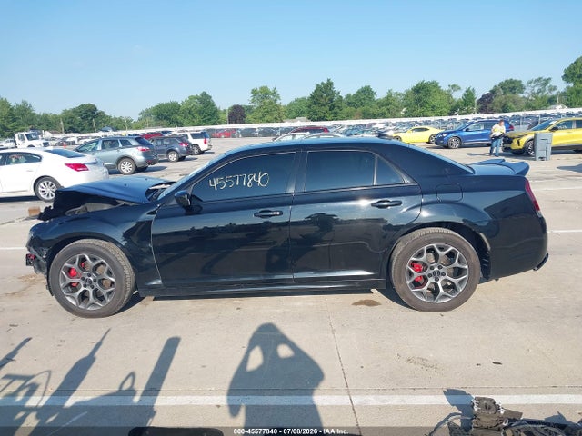 Продаж на аукціоні авто 2018 Chrysler 300 300s Awd, vin: 2C3CCAGG3JH130384, номер лоту: 45577840