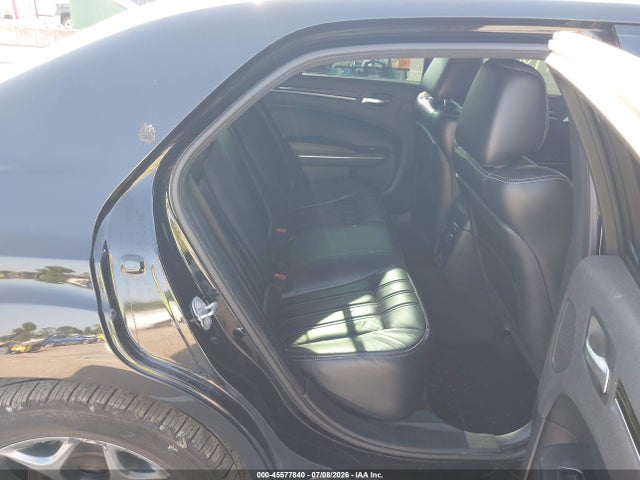 Продаж на аукціоні авто 2018 Chrysler 300 300s Awd, vin: 2C3CCAGG3JH130384, номер лоту: 45577840