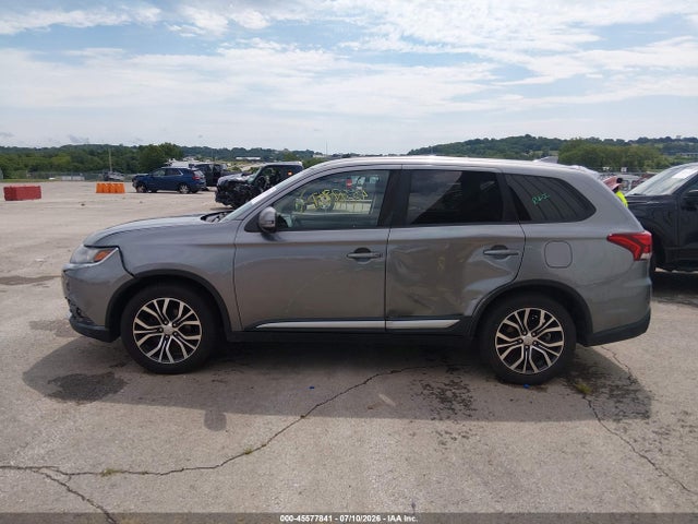 2018 Mitsubishi Outlander Se მანქანა იყიდება აუქციონზე, vin: JA4AD3A31JJ002333, აუქციონის ნომერი: 45577841