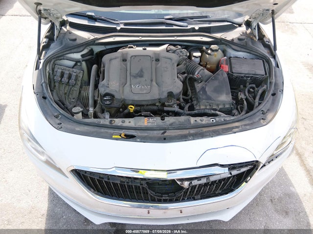 45577869 :رقم المزاد ، 1G4ZP5SS2HU203826 vin ، 2017 Buick Lacrosse Essence مزاد بيع