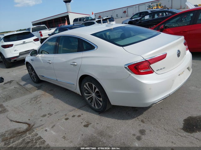 45577869 :رقم المزاد ، 1G4ZP5SS2HU203826 vin ، 2017 Buick Lacrosse Essence مزاد بيع