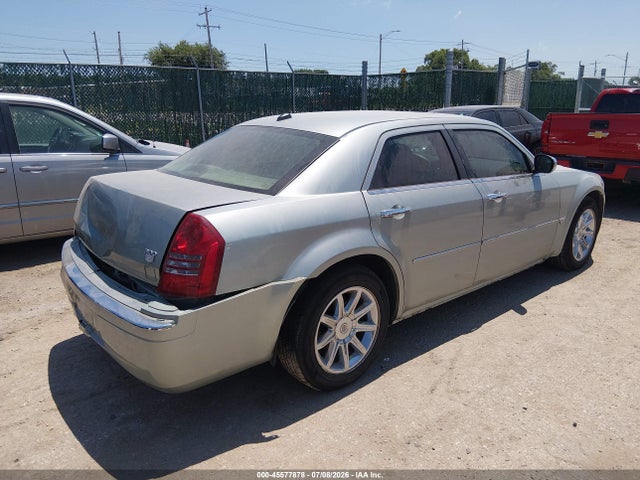 Aukcja sprzedaży 2006 Chrysler 300c, vin: 2C3KA63H06H240460, numer aukcji: 45577878