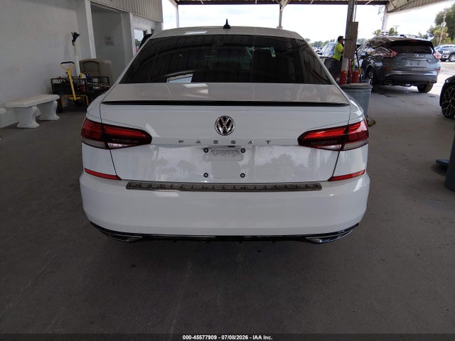 Продаж на аукціоні авто 2020 Volkswagen Passat 2.0t R-line, vin: 1VWMA7A39LC015337, номер лоту: 45577909