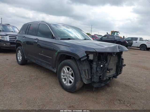 2022 Jeep Grand Cherokee Laredo 4x2 მანქანა იყიდება აუქციონზე, vin: 1C4RJGAG3N8589224, აუქციონის ნომერი: 45577925
