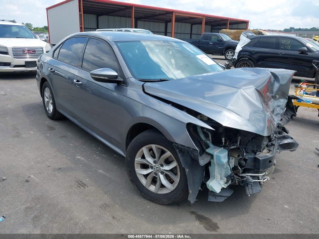 45577944 :رقم المزاد ، 1VWAA7A35JC008448 vin ، 2018 Volkswagen Passat 2.0t R-line/2.0t S مزاد بيع