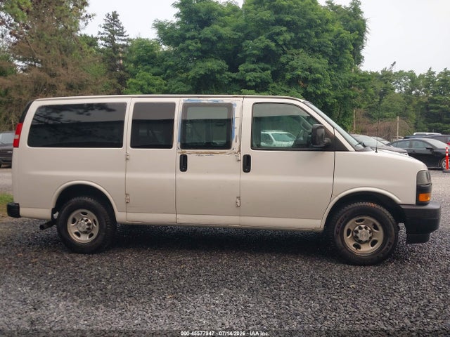 Chevrolet Express 2500 Ls 2019 1GAWGEFG4K1334562 Image 18