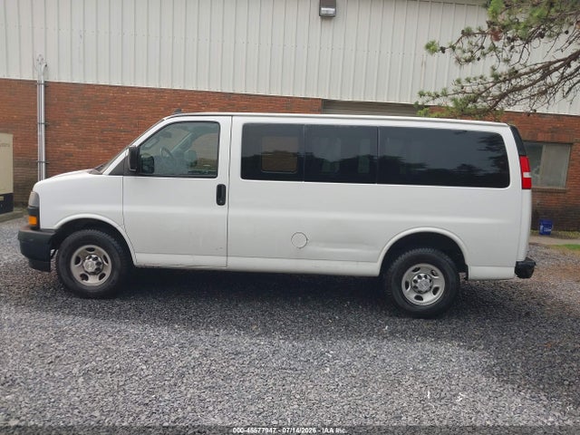 Chevrolet Express 2500 Ls 2019 1GAWGEFG4K1334562 Image 19
