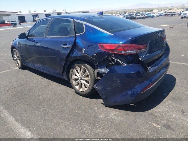 KIA Optima S 2018 5XXGT4L33JG202382 Image 3