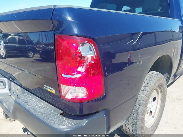 2018 Ram 1500 Tradesman  4x2 5'7 Box მანქანა იყიდება აუქციონზე, vin: 1C6RR6KGXJS296524, აუქციონის ნომერი: 45577989