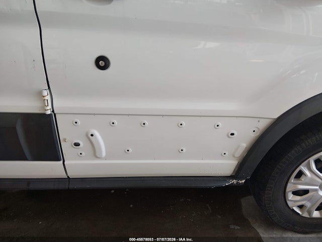 Продажа на аукционе авто 2015 Ford Transit-350 Xlt, vin: 1FBZX2ZM4FKB27727, номер лота: 45578053