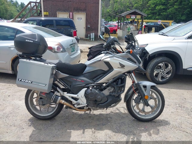 2016 Honda Nc700x მანქანა იყიდება აუქციონზე, vin: JH2RC8700GK000041, აუქციონის ნომერი: 45578056
