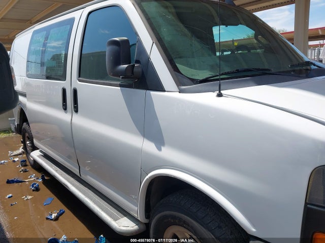 GMC Savana Cargo Rwd 2500 Regular Wheelbase Work Van 2020 1GTW7AFG1L1236932 Image 13