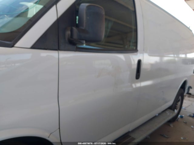 GMC Savana Cargo Rwd 2500 Regular Wheelbase Work Van 2020 1GTW7AFG1L1236932 Image 14