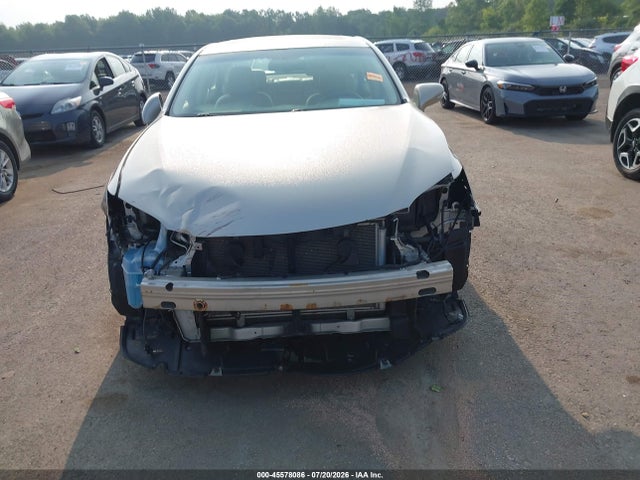 45578086 :رقم المزاد ، JTHBK1EG2B2414868 vin ، 2011 Lexus Es 350 مزاد بيع
