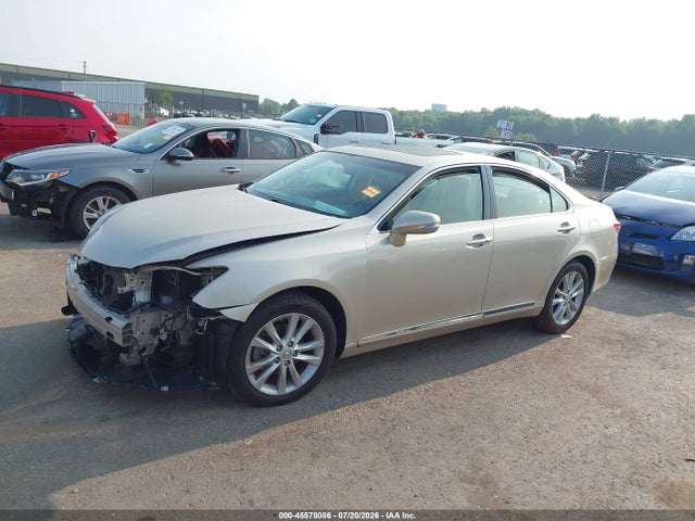 45578086 :رقم المزاد ، JTHBK1EG2B2414868 vin ، 2011 Lexus Es 350 مزاد بيع