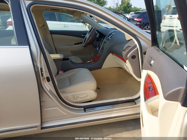 45578086 :رقم المزاد ، JTHBK1EG2B2414868 vin ، 2011 Lexus Es 350 مزاد بيع