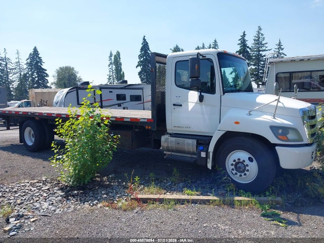 Hino 258/268 2015 5PVNE8JVXF4S53800 Image 16