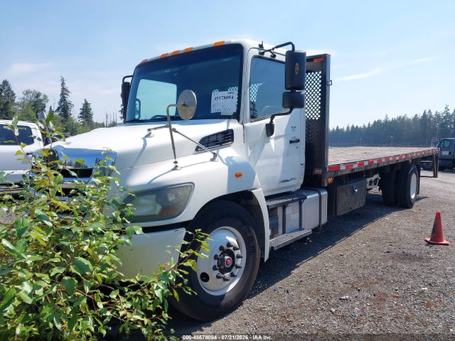 Hino 258/268 2015 5PVNE8JVXF4S53800 Image 2