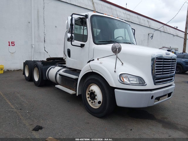 Freightliner M2 112 Medium Duty 2014 1FUJC5DV1EHFT8614 zdjęcie główne