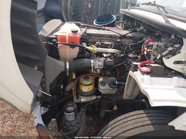 Freightliner M2 112 Medium Duty 2014 1FUJC5DV1EHFT8614 Image 10